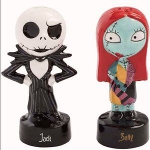 Disney Nightmare Before Christmas Salt and Pepper shakers Kitchen